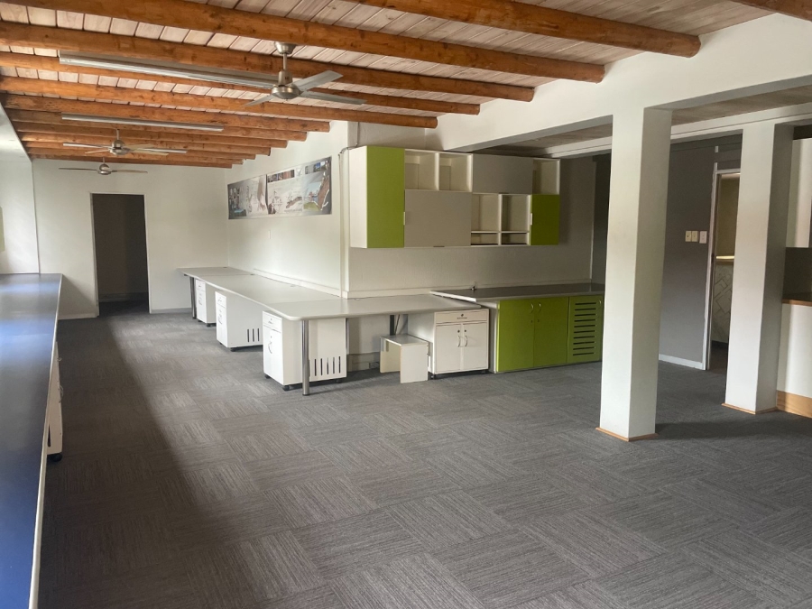 To Let Commercial Property for Rent in Dormehls Drift Western Cape
